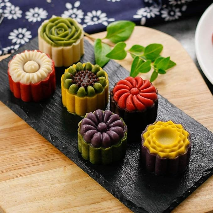 Mould Press Cookies – Turn Dough into Delight!
